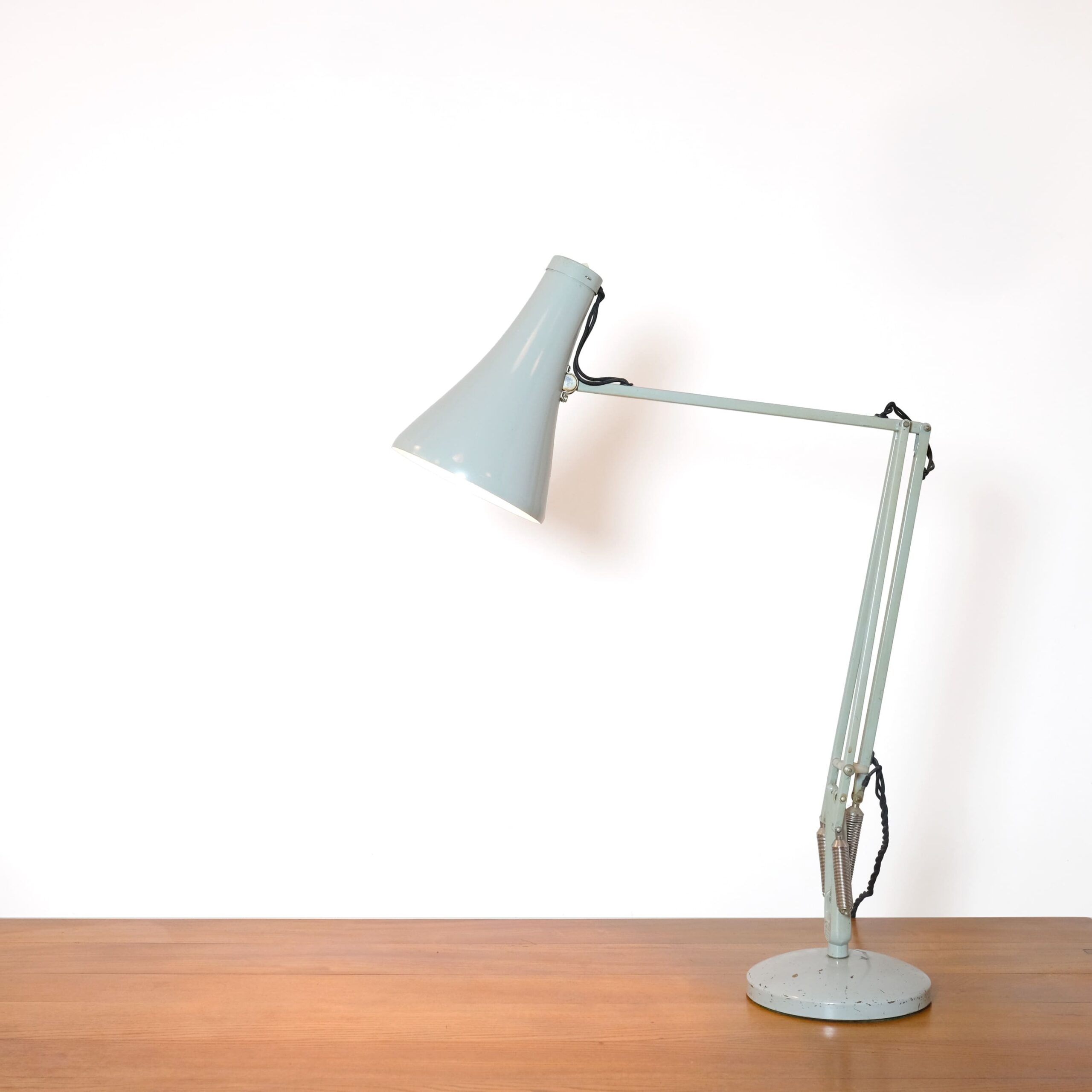 George Carwardine, Anglepoise adjustable lamp, Herbert Terry and sons, 1960s.